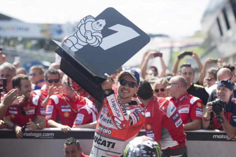 JORGE LORENZO VENCE NA ÁUSTRIA E MÁRQUEZ REFORÇA LIDERANÇA DO MUNDIAL DE MOTOGP