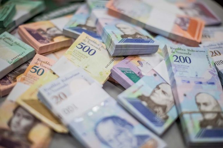 TARIFAS DE TRANSPORTES AUMENTARAM 1.000.000% NA VENEZUELA