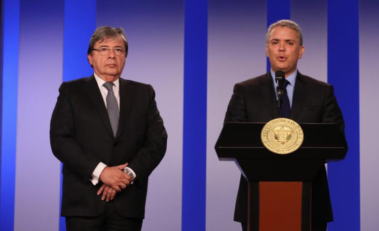 COLÔMBIA DEIXA A UNASUL POR ESTA “SILENCIAR” DENÚNCIAS SOBRE SITUAÇÃO NA VENEZUELA
