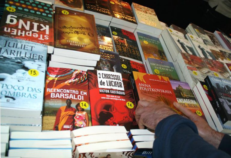 FEIRA DO LIVRO DO PORTO ACOLHE DE FORMA GRATUITA PEQUENAS EDITORAS INDEPENDENTES