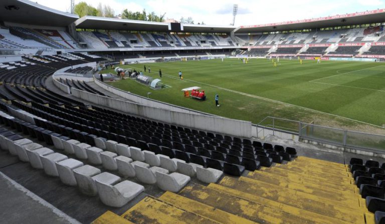 VITÓRIA DE GUIMARÃES DISCUTE ENTRADA DE INVESTIMENTO NA SAD EM AG EXTRAORDINÁRIA
