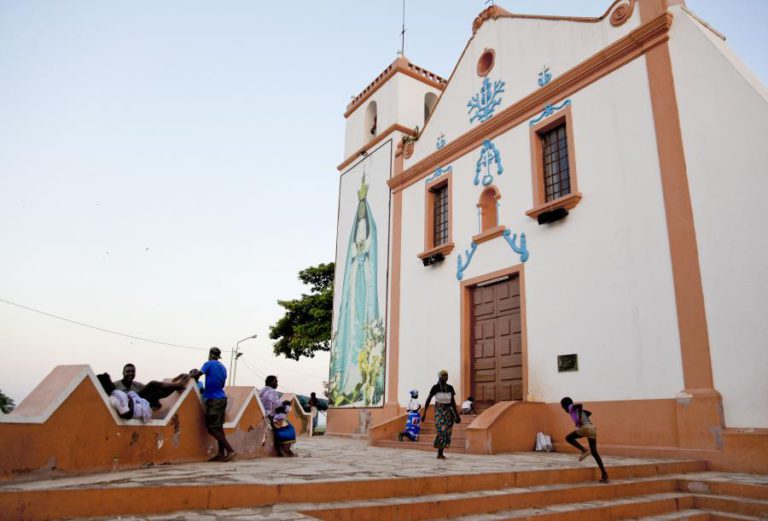 PEREGRINAÇÃO ANGOLANA AO SANTUÁRIO DA MUXIMA JUNTA A PARTIR DE HOJE UM MILHÃO DE FIÉIS