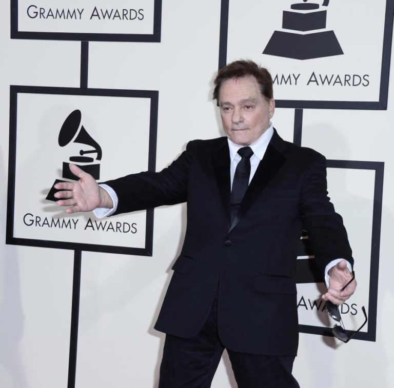 FUNDADOR E VOCALISTA DOS JEFFERSON AIRPLANE MORREU AOS 76 ANOS