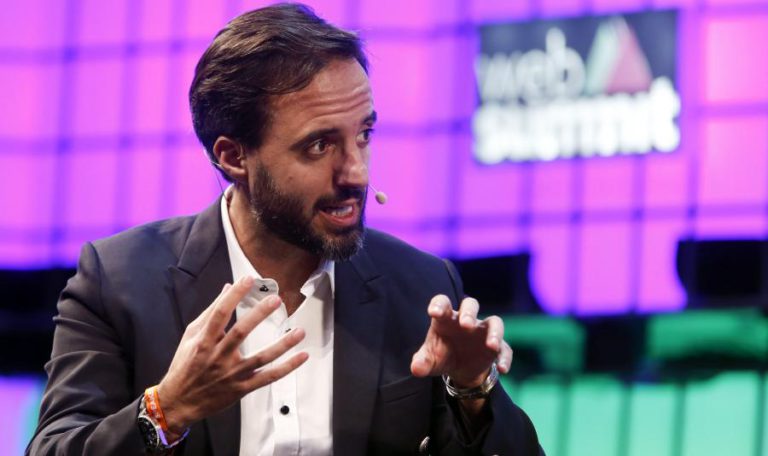 FARFETCH CUMPRIU O SONHO DE IÇAR A BANDEIRA PORTUGUESA NA BOLSA DE NOVA IORQUE