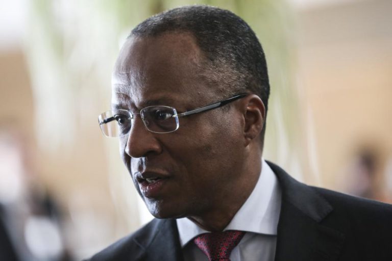 MAIS DESENVOLVIMENTO EM ÁFRICA POTENCIA COMÉRCIO – PM DE CABO VERDE