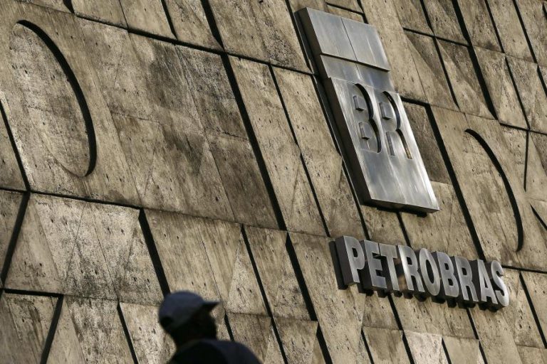 PETROBRAS ANUNCIA ACORDO DE 853 MILHÕES DE DÓLARES PARA ENCERRAR PROCESSO NOS EUA