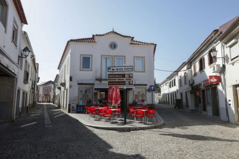 PJ REALIZA BUSCAS NA CÂMARA DE PEDROJÃO GRANDE E NA CASA DA CULTURA