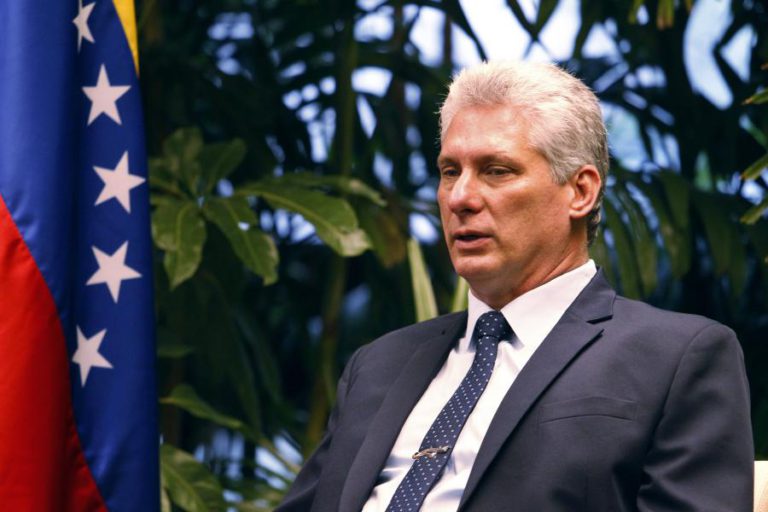 PRESIDENTE CUBANO PEDE FIM DE EMBARGO AMERICANO NA ASSEMBLEIA GERAL DA ONU