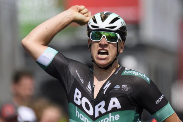 PASCAL ACKERMANN VENCE GRANDE PRÉMIO DE FOURMIES, RUI COSTA EM 51.º