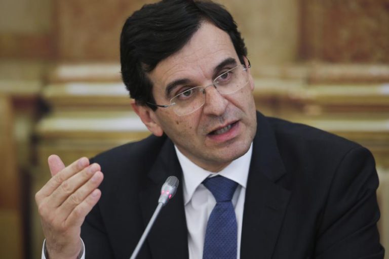 PRIORIDADE NAS DÍVIDAS AOS BOMBEIROS É QUE NÃO EXCEDAM PRAZOS ACEITÁVEIS – MINISTRO