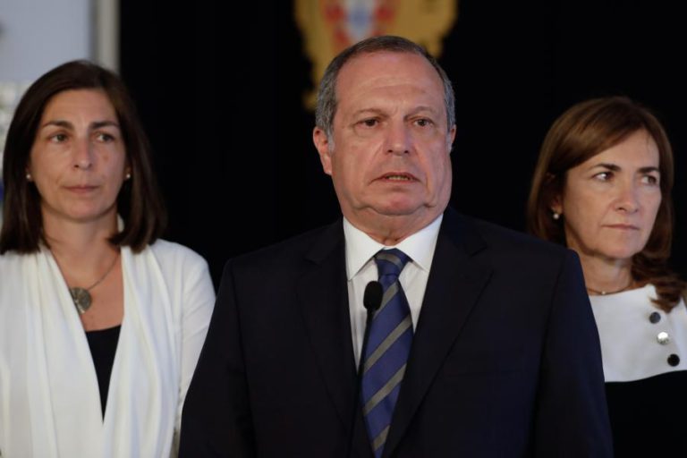 PS CONTRA TAXA ESPECIAL PARA NEGÓCIOS IMOBILIÁRIOS PROPOSTA PELO BLOCO