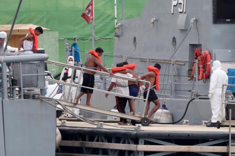 ONG DE NAVIOS RETIDOS EM MALTA PRESSIONAM GOVERNO DE JOSEPH MUSCAT