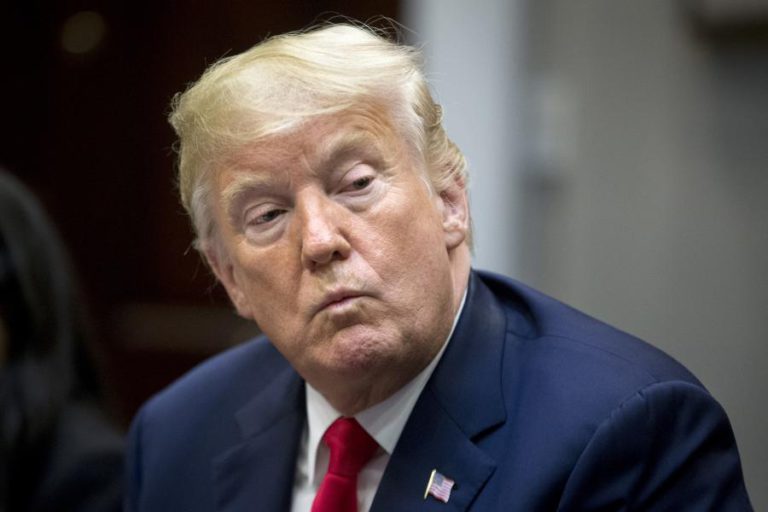 TRUMP AMEAÇA EXCLUIR CANADÁ DA NOVA VERSÃO DO NAFTA