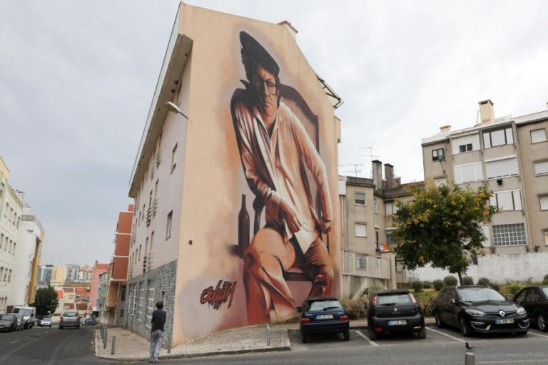 VIAGEM PELA ARTE URBANA DA AMADORA GANHOU NOVAS ‘PARAGENS’ ESTE VERÃO