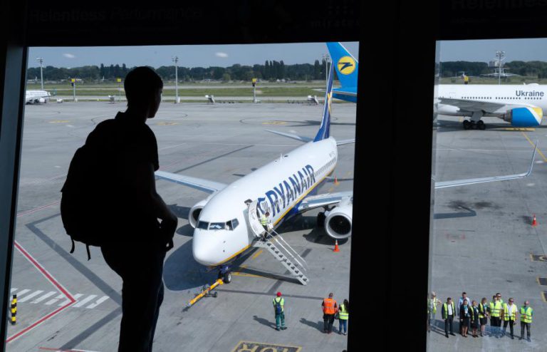 SINDICATOS EUROPEUS AVANÇAM COM GREVE NA RYANAIR NO FINAL DE SETEMBRO
