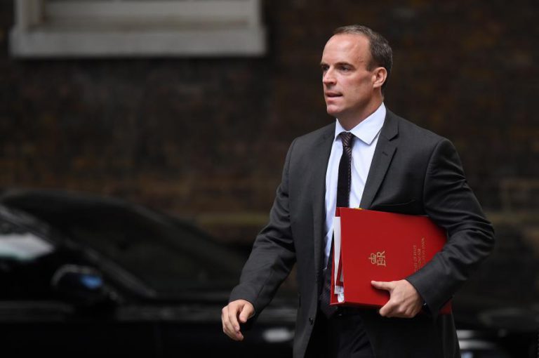 AINDA EXISTEM DIFERENÇAS, MAS GOVERNO BRITÂNICO VÊ PROGRESSOS NAS NEGOCIAÇÕES PARA ACORDO DO BREXIT