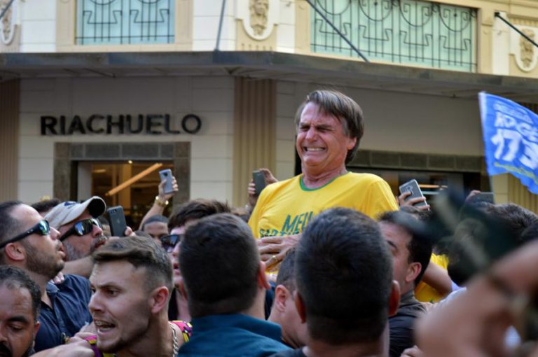 CANDIDATO PRESIDENCIAL BRASILEIRO APUNHALADO OPERADO DE NOVO