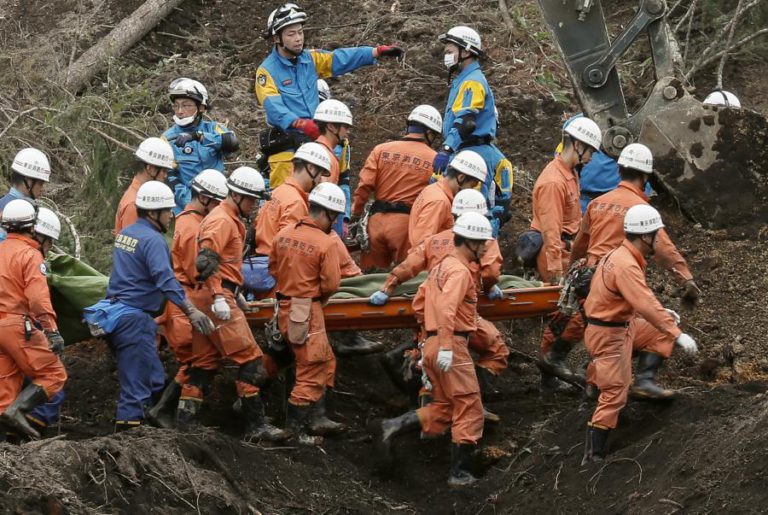 SOBE PARA 30 O NÚMERO DE MORTOS DEVIDO A SISMO NO JAPÃO