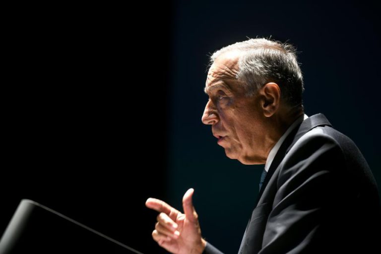 PRESIDENTE DIZ QUE “SERIA ESTRANHO” ERA AUSÊNCIA DE PROTESTOS A UM MÊS DO ORÇAMENTO