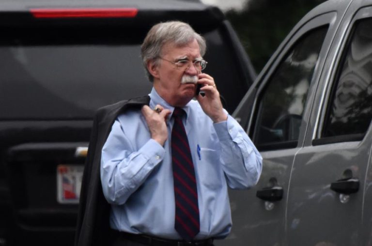 EUA AVISAM IRÃO QUE “PAGARÁ COM O INFERNO” SE PREJUDICAR ALIADOS OU NORTE-AMERICANOS