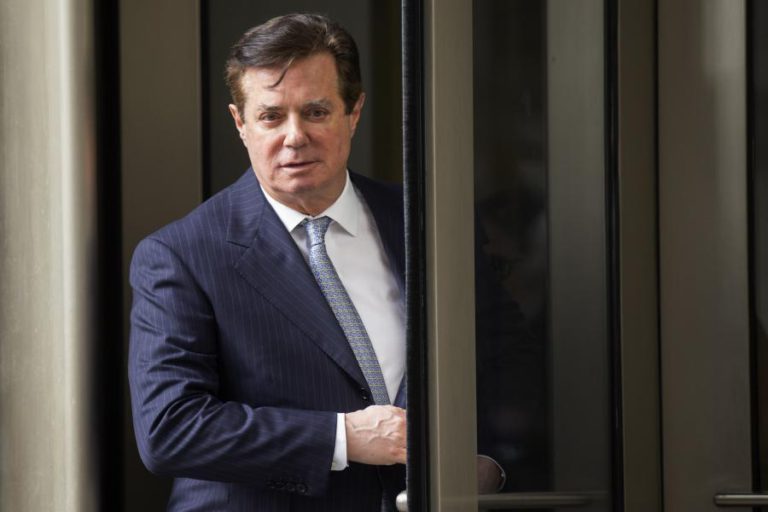 EX-DIRETOR DE CAMPANHA DE TRUMP DECLARA-SE CULPADO E VAI COLABORAR COM A JUSTIÇA