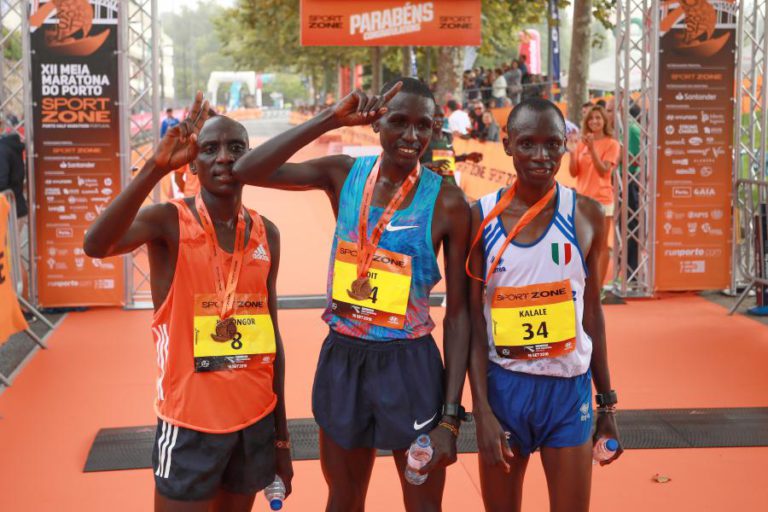 ATLETAS QUENIANOS DOMINAM 12.ª MEIA MARATONA DO PORTO