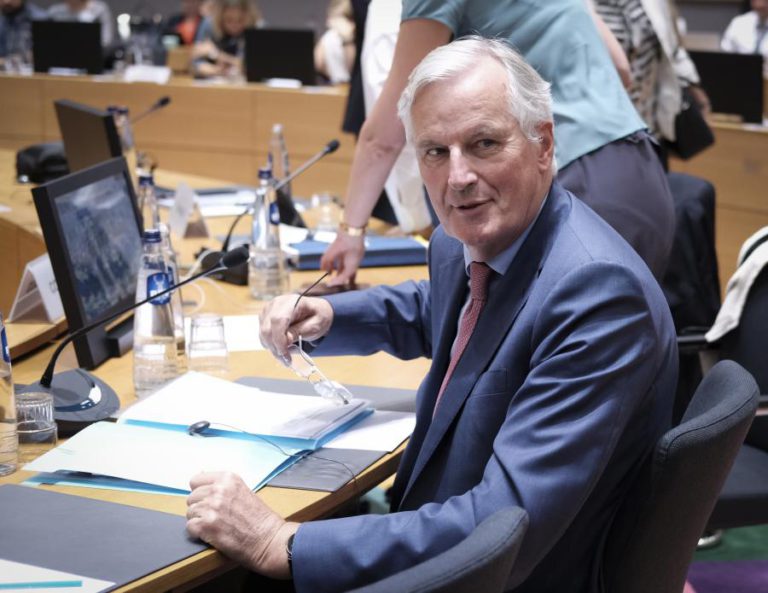 BARNIER REITERA QUE “MÊS DE OUTUBRO É O MOMENTO DA VERDADE”