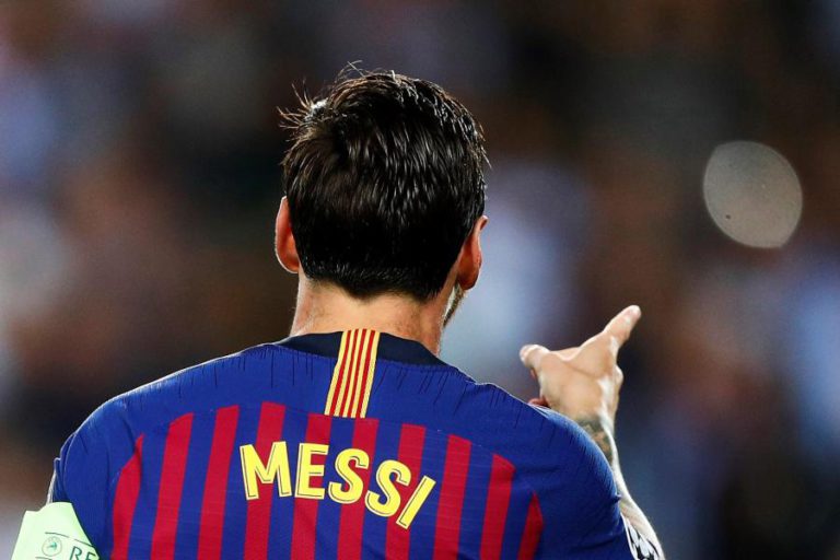 MESSI FAZ ‘HAT-TRICK’ NA GOLEADA DO FC BARCELONA AO PSV EINDHOVEN