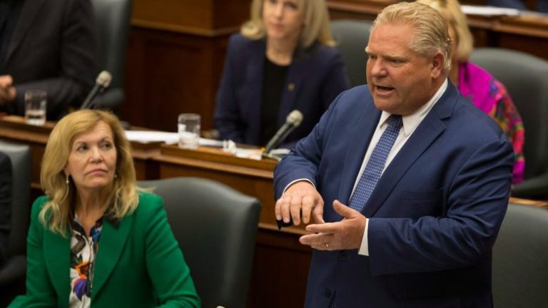 Imagens: Chris Young