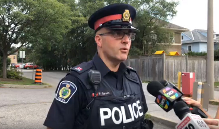 FOTO TIROTEIO - CRÉDITO: POLÍCIA REGIONAL DE NIAGARA/FACEBOOK