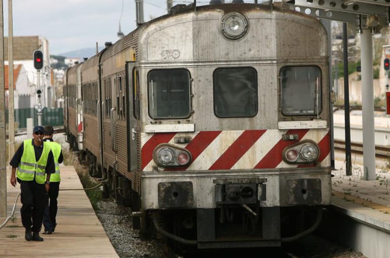 GOVERNO AUTORIZA CP A COMPRAR 22 COMBOIOS POR 168 ME