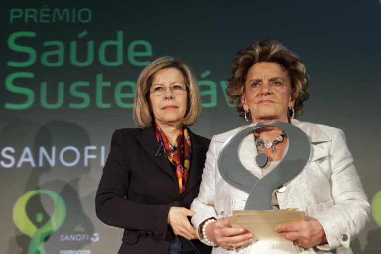 MORREU ODETTE FERREIRA, PIONEIRA NA INVESTIGAÇÃO DA SIDA EM PORTUGAL