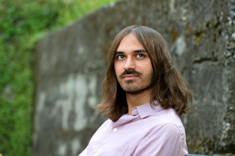 PORTO/POST/DOC DEDICA SECÇÃO A REALIZADORES CHRIS PETIT E MATÍAS PIÑEIRO