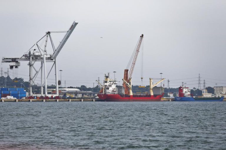 MOÇAMBIQUE RATIFICA ACORDO COM PORTUGAL SOBRE TRANSPORTES MARÍTIMOS E PORTOS