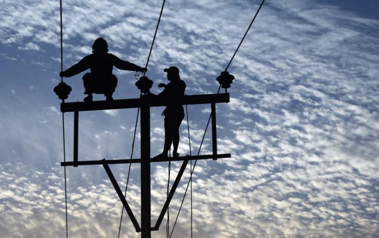 GOVERNO AVANÇA COM MAPEAMENTO PARA EQUILIBRAR PREÇOS DA ELETRICIDADE APÓS 2020