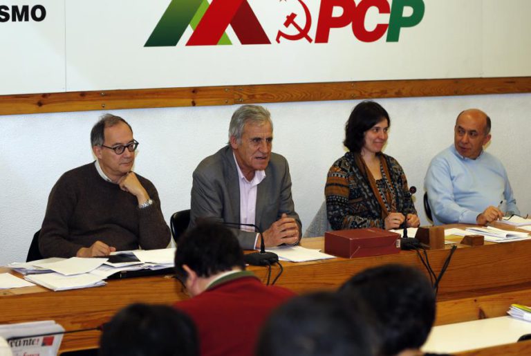 PCP REÚNE COMITÉ CENTRAL NO DOMINGO PARA CONFIRMAR VOTO A FAVOR AO OE2019