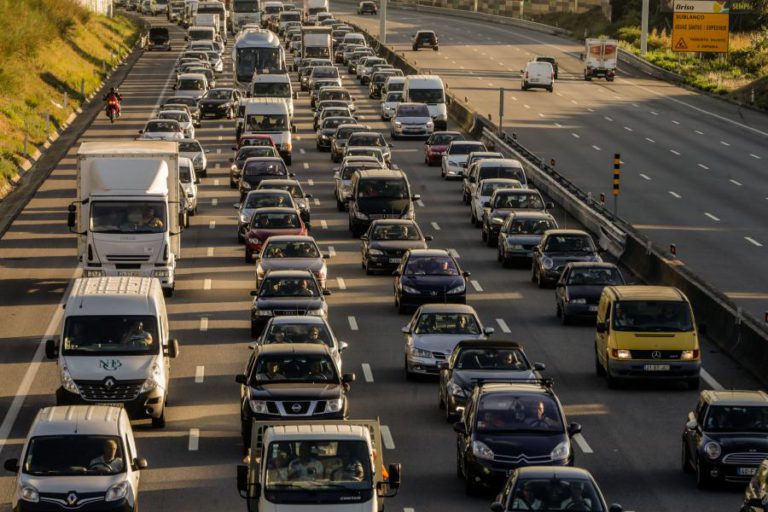 MERCADO AUTOMÓVEL CAI 10,1% EM SETEMBRO COM 16.534 VEÍCULOS REGISTADOS