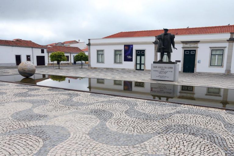 VIDIGUEIRA PROMOVE BIENAL DE ARTES COM 330 OBRAS EM EXPOSIÇÃO