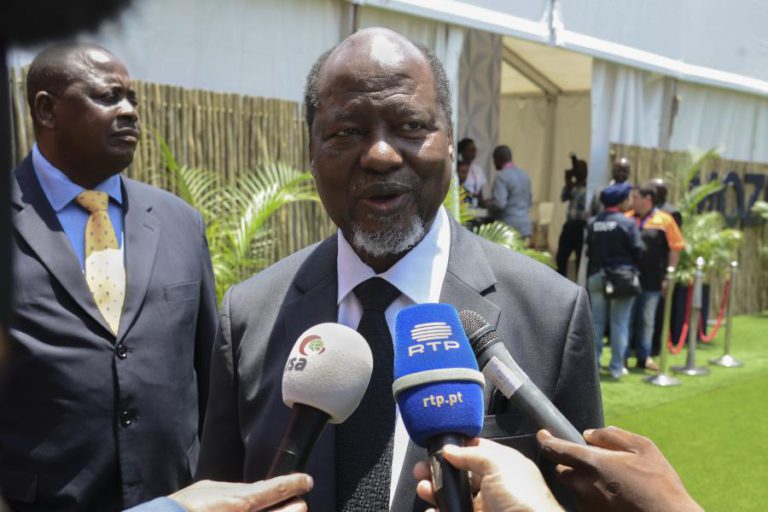 JOAQUIM CHISSANO INTEGRA GRUPO DE ALTO NÍVEL PARA AS RELAÇÕES UE-ÁFRICA