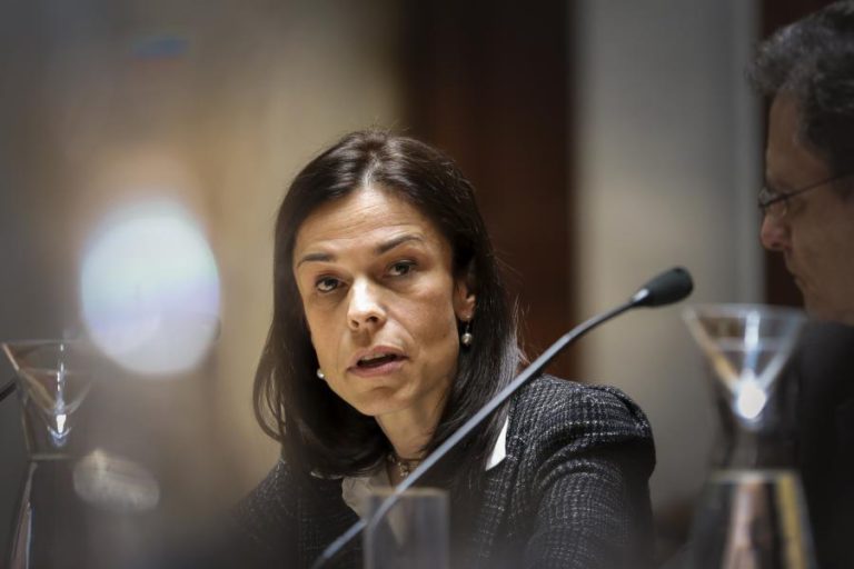 GOVERNO “PERFEITAMENTE PREPARADO” PARA FINANCIAR OFERTA DE CASAS A CUSTOS ACESSÍVEIS