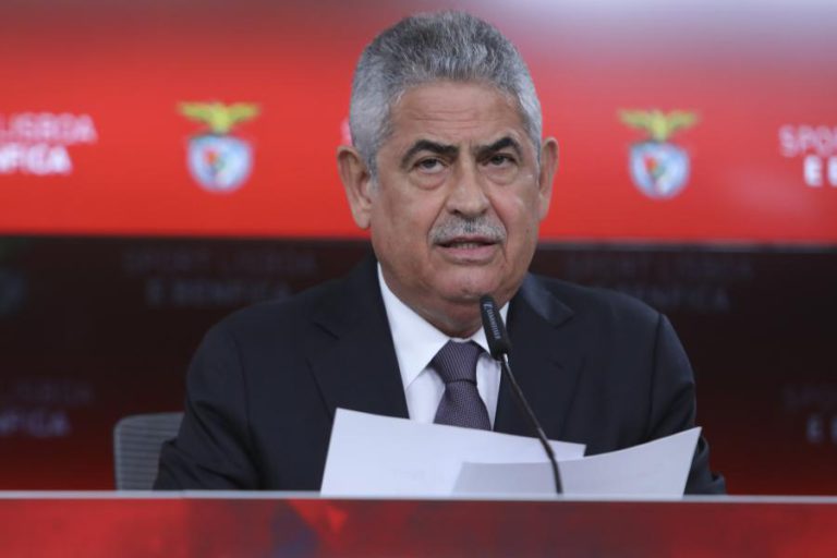 PRESIDENTE DO BENFICA QUER QUE RUI VITÓRIA CUMPRA CONTRATO ATÉ AO FIM