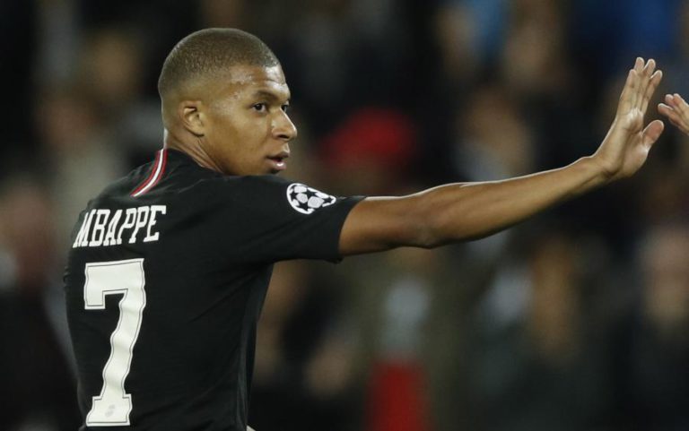 MBAPPÉ FAVORITO À VITÓRIA NO TROFÉU KOPA, PARA SUB-21, DO FRANCE FOOTBALL