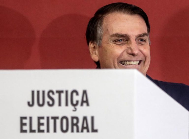JUSTIÇA BRASILEIRA ORDENA RETIRADA DE VÍDEO DE BOLSONARO SOBRE FRAUDES NAS URNAS