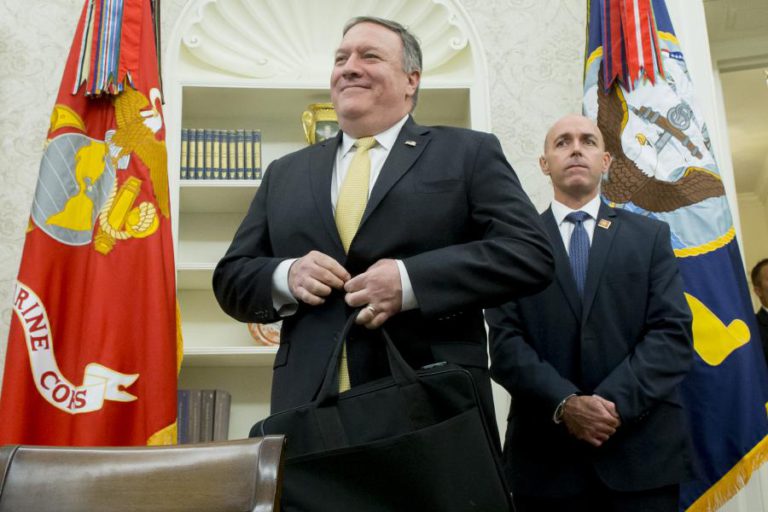 EUA DIZEM QUE NÃO VÃO FINANCIAR RECONSTRUÇÃO DA SÍRIA ENQUANTO IRÃO ESTIVER PRESENTE