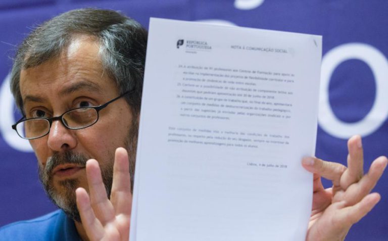 FENPROF GARANTE GREVE ATÉ AGOSTO DE 2019 SE O GOVERNO MANTIVER POSIÇÃO