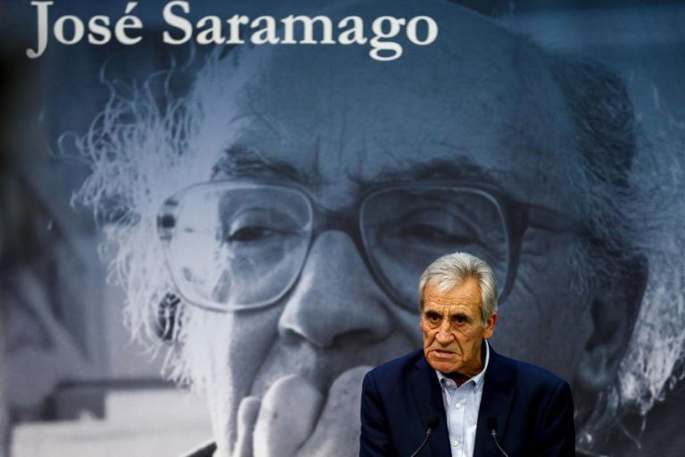 JERÓNIMO DE SOUSA LEMBRA QUE SARAMAGO SEMPRE SE ASSUMIU COMO COMUNISTA