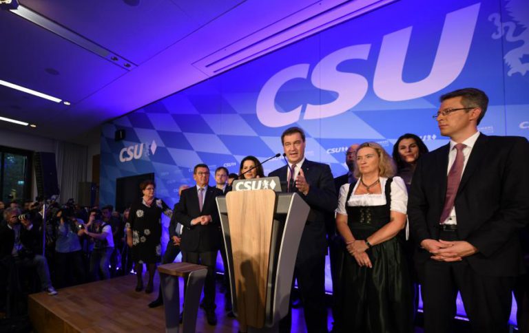 ALIADOS DE MERKEL PERDEM MAIORIA NO PARLAMENTO REGIONAL