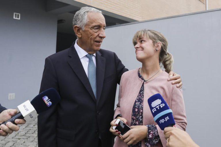 PR AVISA JOVEM JORNALISTA QUE “A MISSÃO É MUITO DIFÍCIL” E “É PRECISO ESTAR-SE APAIXONADO”