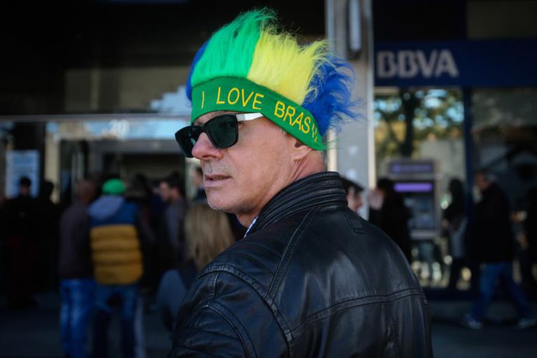 HADDAD CRITICADO PELA “ROUBALHEIRA” E BOLSONARO CHAMADO DE FASCISTA