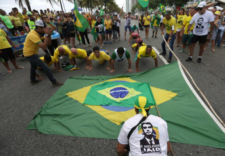 MOÇAMBIQUE DÁ VITÓRIA A BOLSONARO COM 63% DOS VOTOS